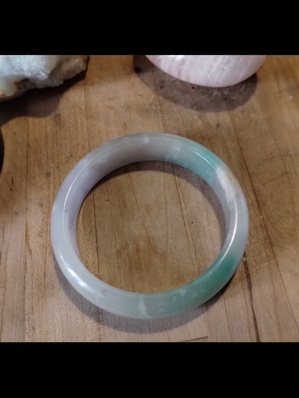 Burmese Jadite Bangle bracelet - Picture 3 of 5